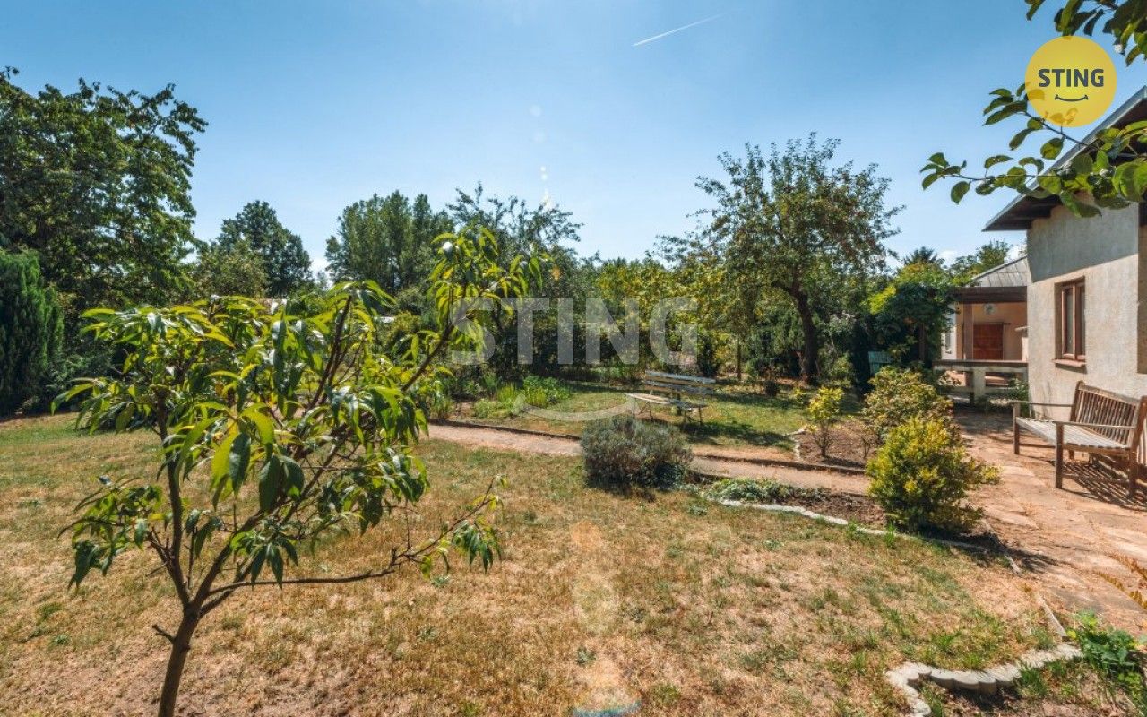 Prodej chata - Rosice, Pardubice, 18 m²