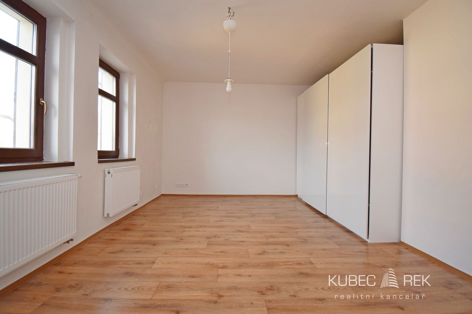 Pronájem byt 2+kk - Zbyňkova 751, Tábor, 76 m² - 2
