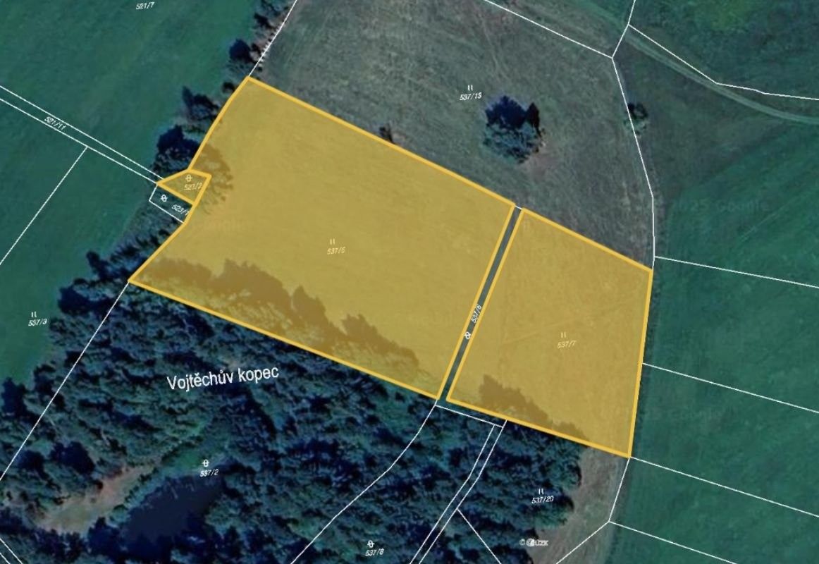 Louky, Kameničky, 10 551 m²