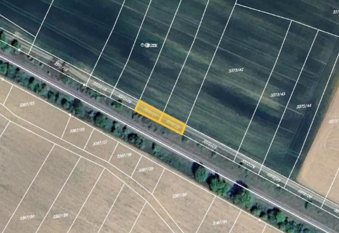 Prodej zemědělský pozemek - Moravský Krumlov, 2 932 m²