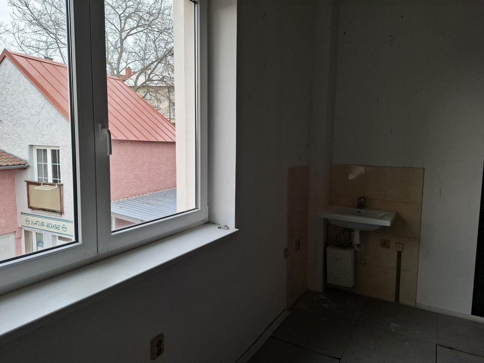 Pronájem kancelář - Masarykova, Lysá nad Labem, 21 m²