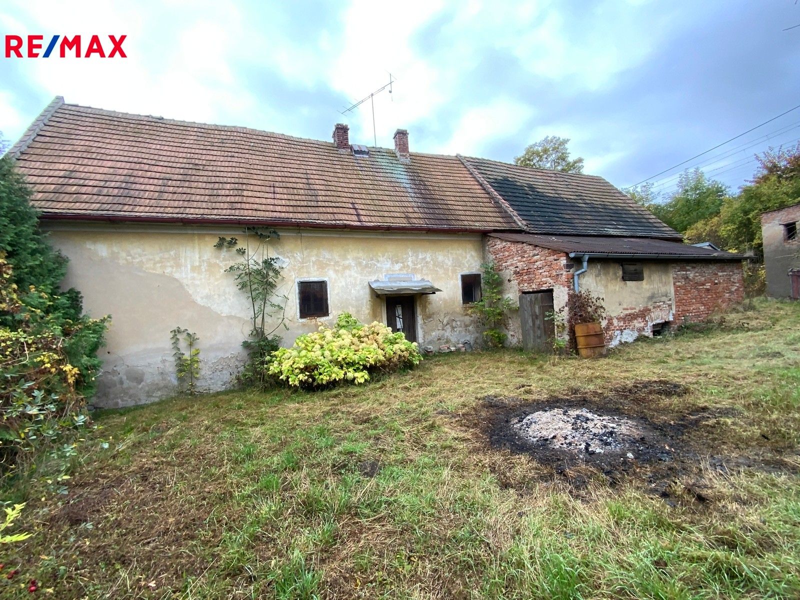 Prodej rodinný dům - Žiželice, 180 m²