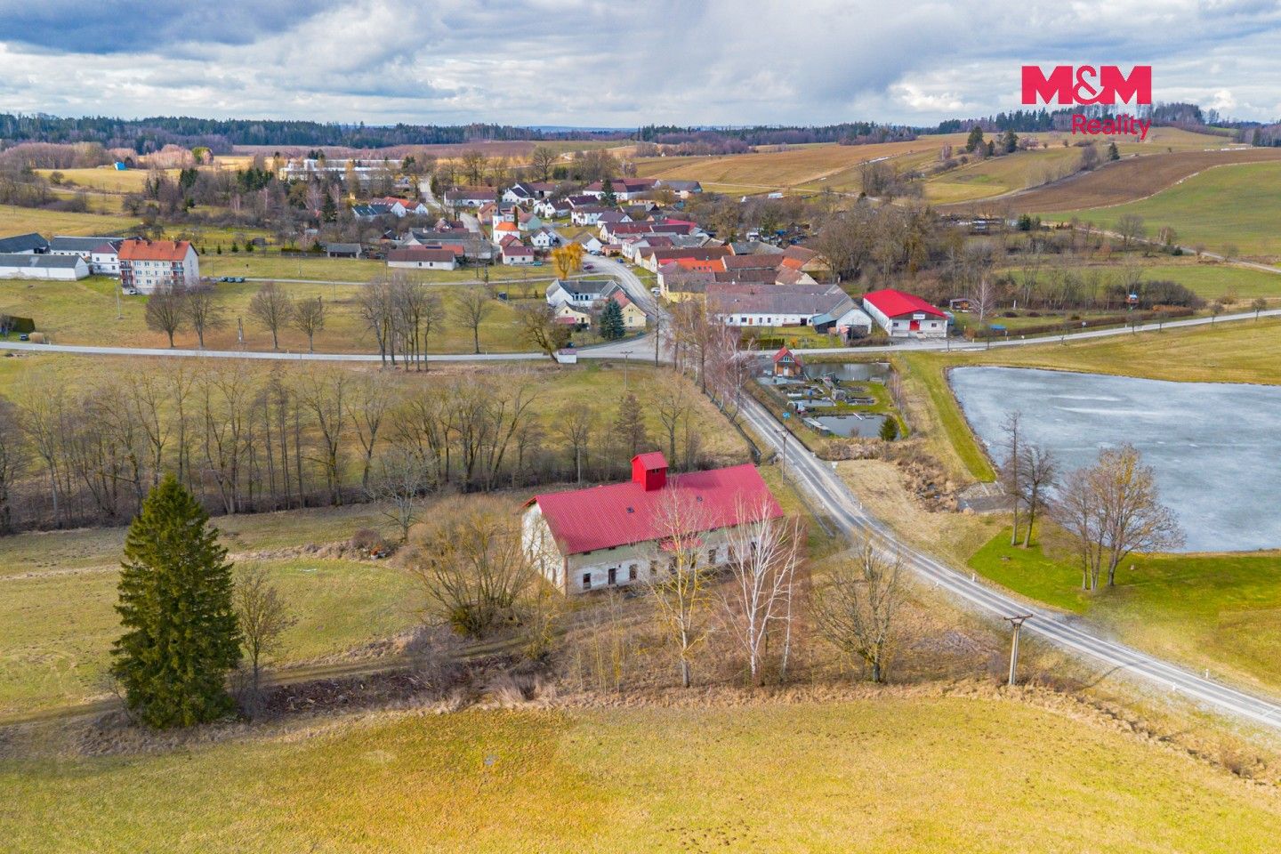 Rodinné domy, Bořetín, 1 072 m² - 2