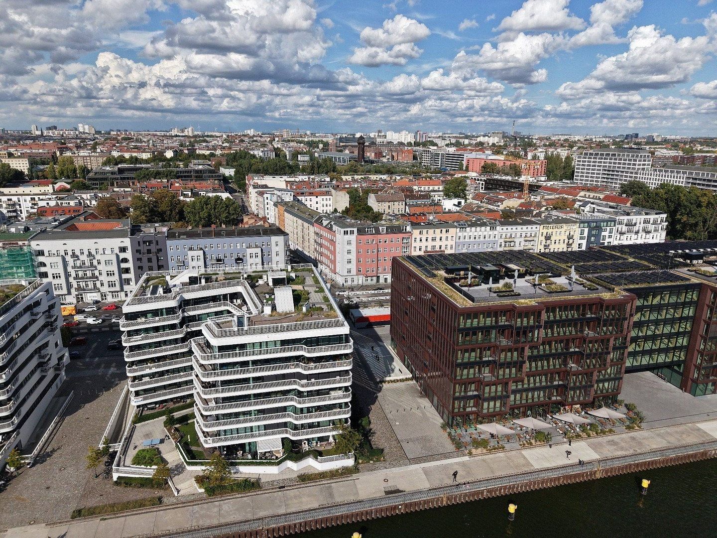 Byt 4+1 · 107 m² · Berlin Friedrichshain Berlin 10245 - 3