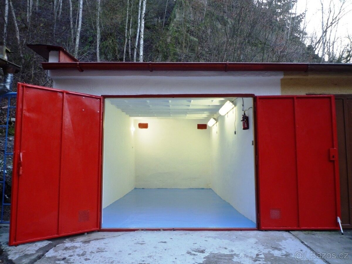 Garáže, Ústí nad Labem, 400 03