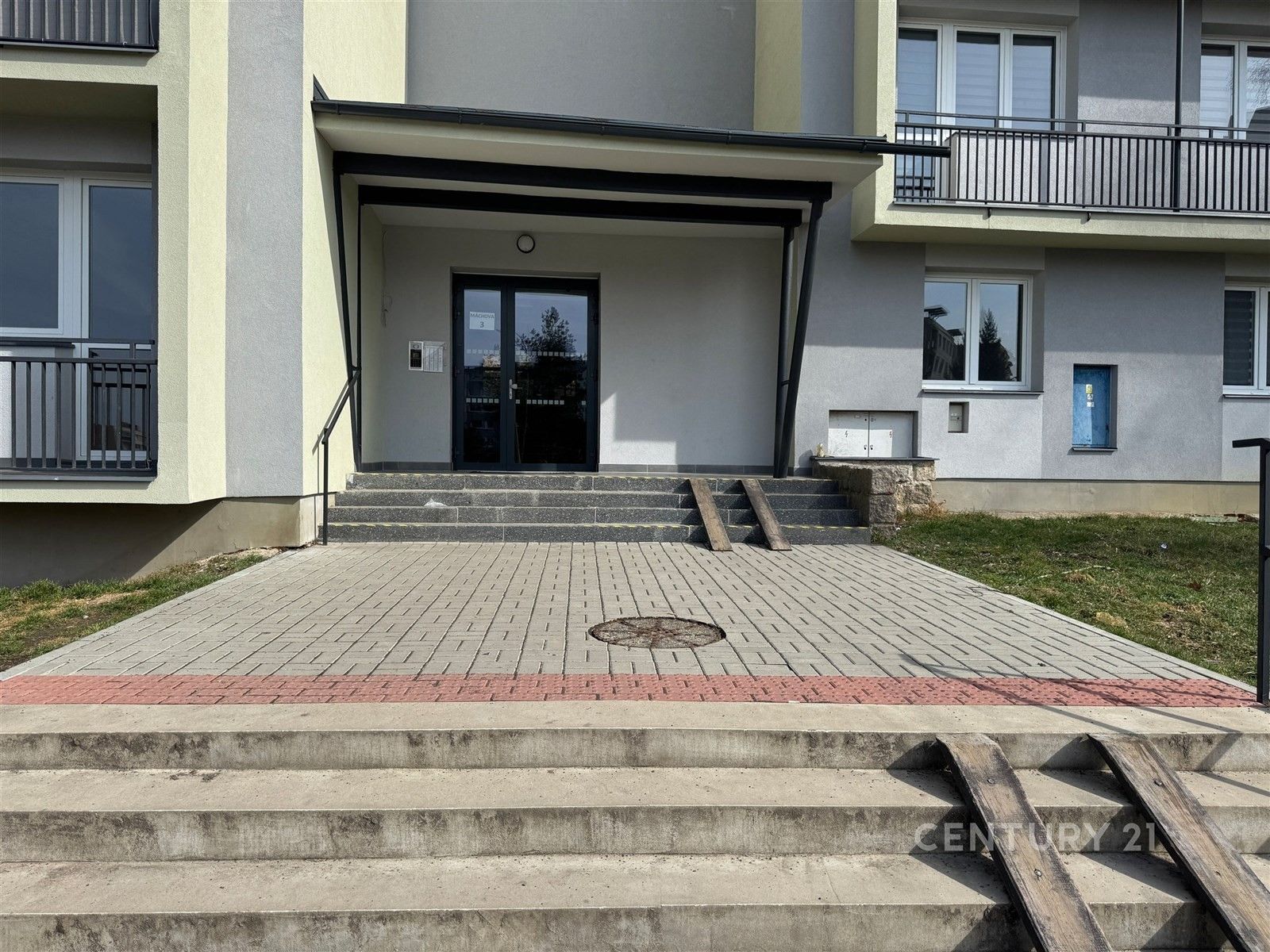 Pronájem byt 2+1 - Stráž pod Ralskem, 50 m²