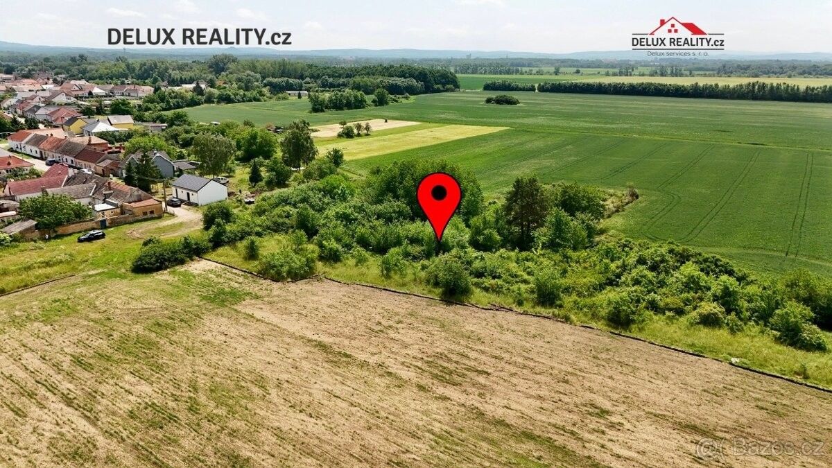 Pozemky pro bydlení, Hevlín, 671 69