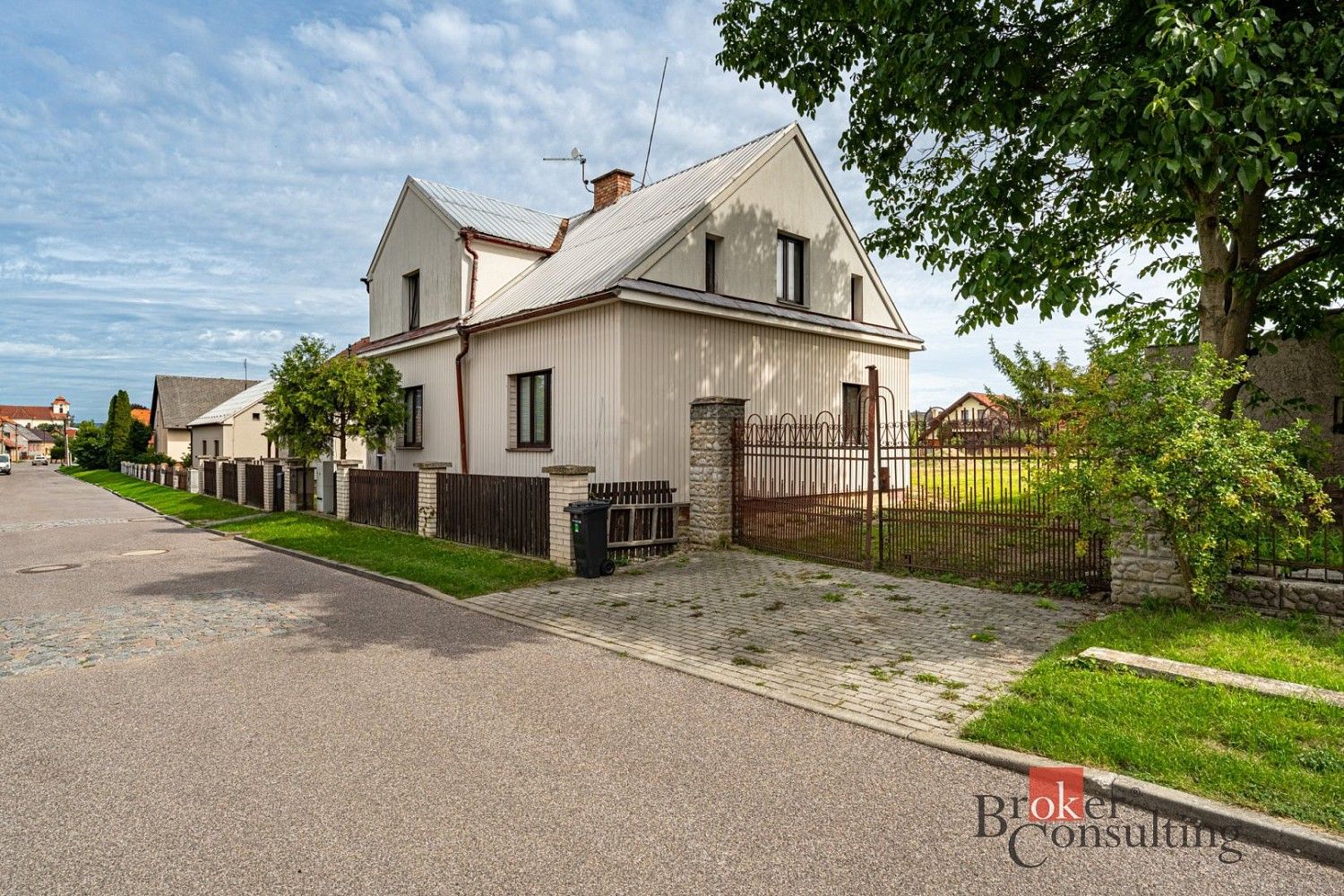 Rodinné domy, V Kališti, Dolní Bousov, okres Mladá Boleslav, 151 m² - 1