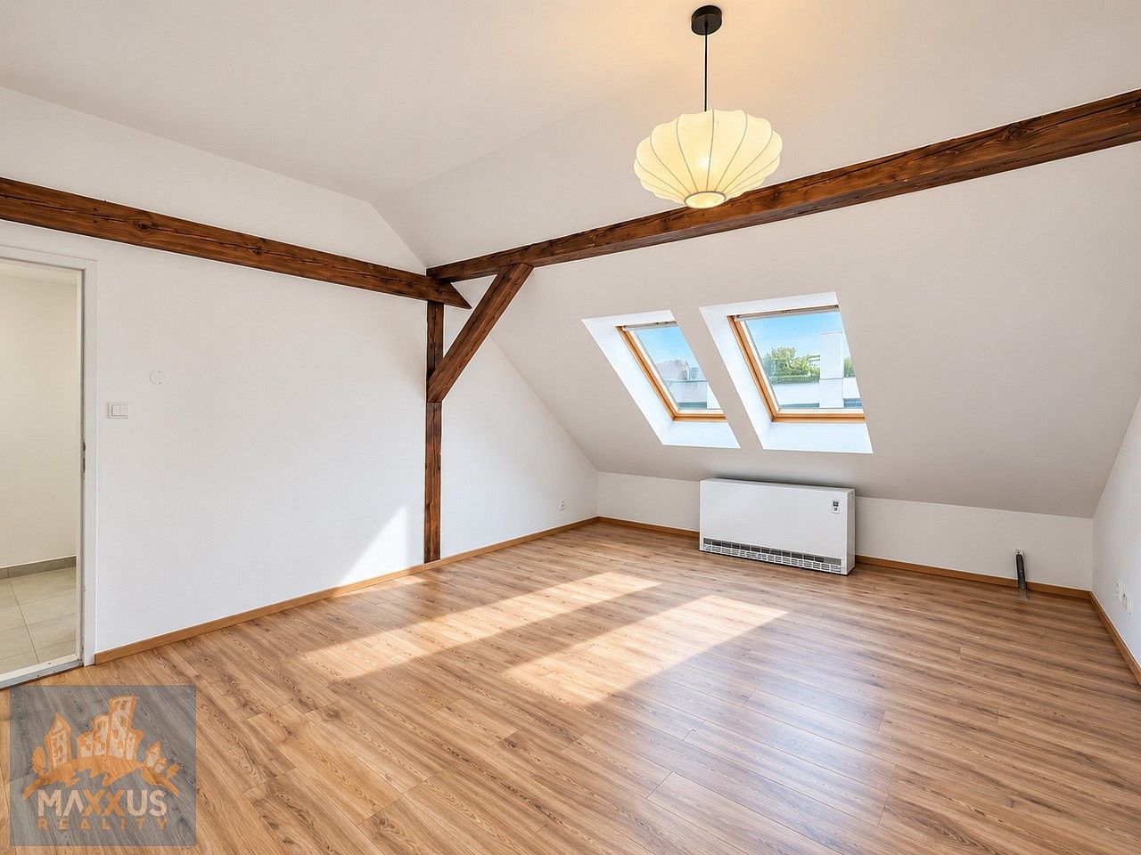 Byt 2+kk · 62 m² · Praha - Karlín, okres Praha 8, Hlavní město Praha - 3