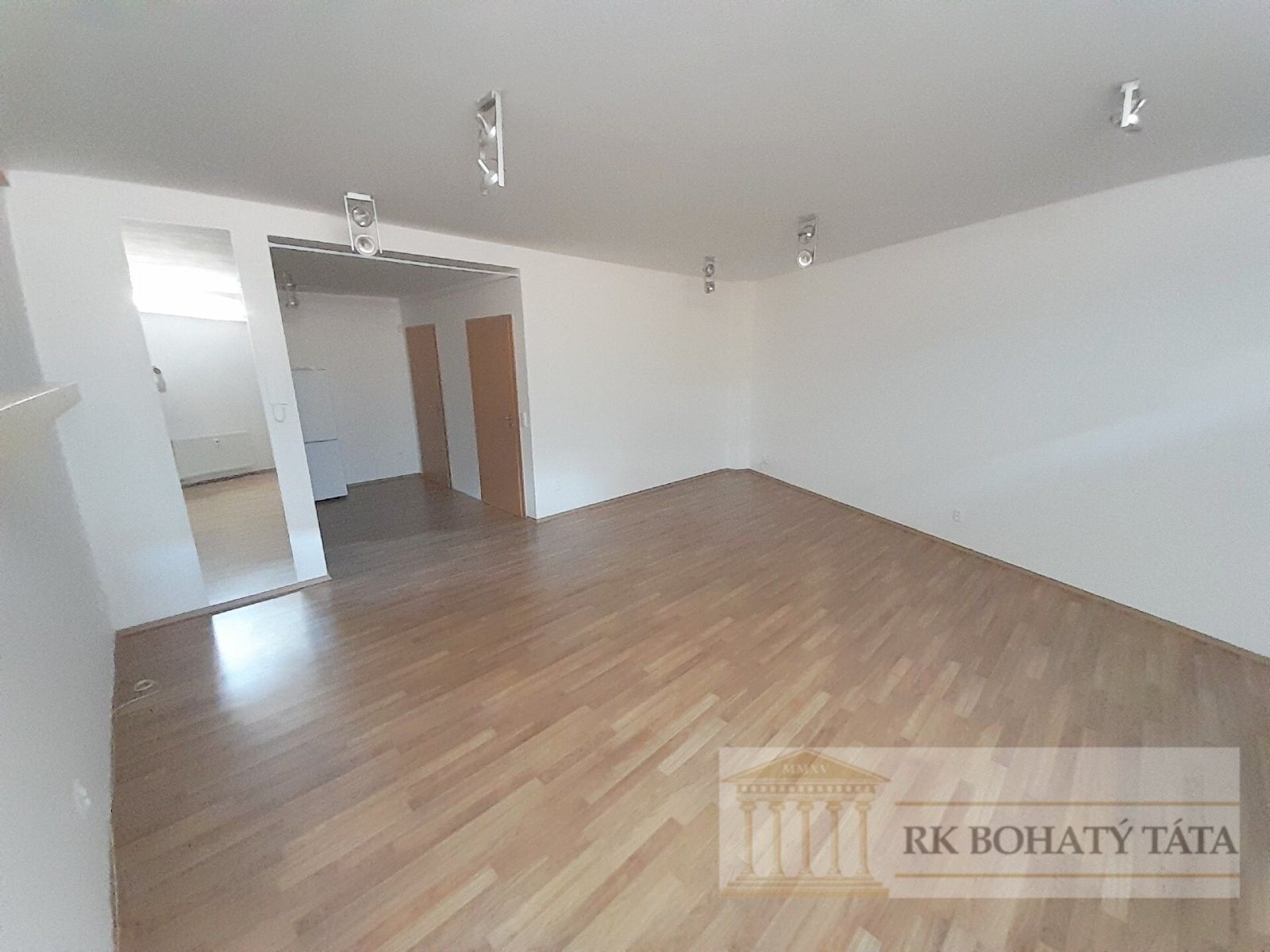 Byt 1+kk · 46 m² · Tetínská, Praha - 4