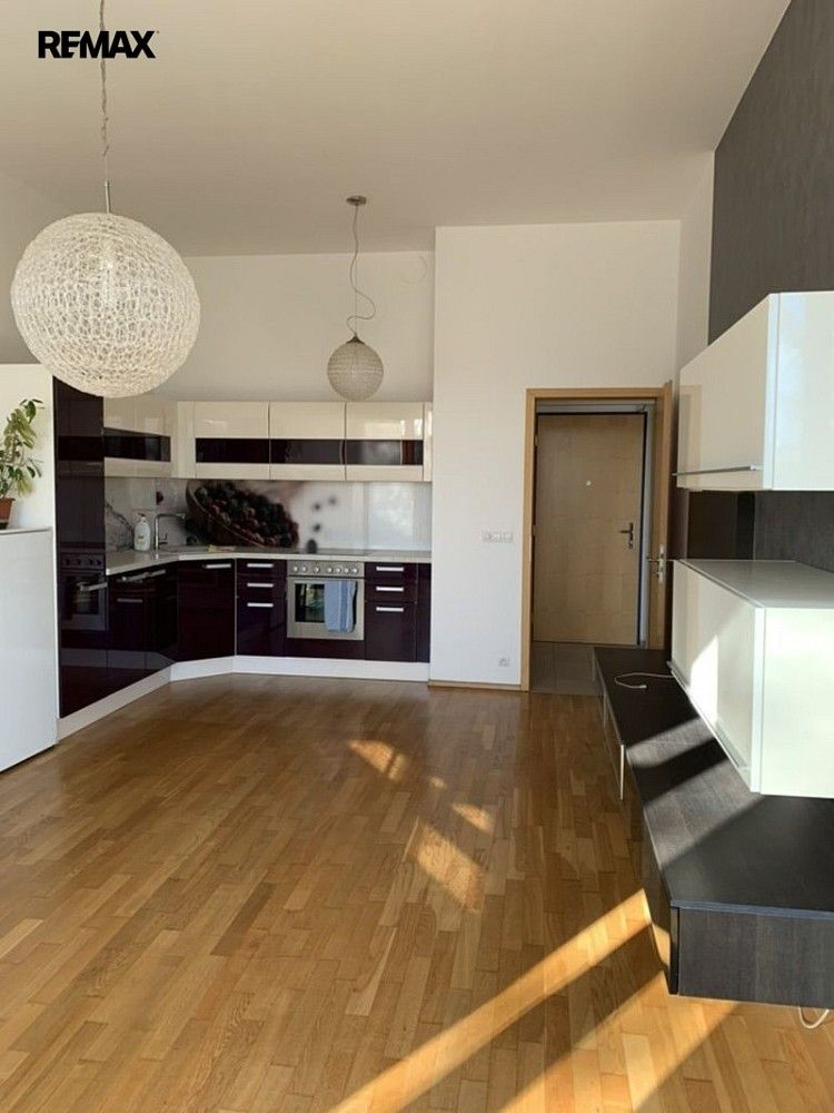 2+kk, Černošice, okres Praha-západ, Středočeský kraj, 61 m² - 2