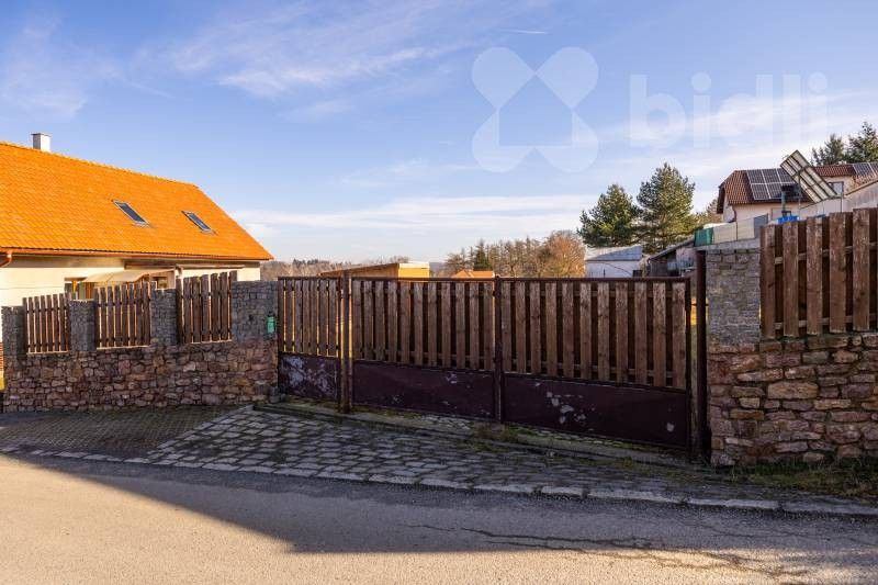 Prodej pozemek pro bydlení - Okrouhlo