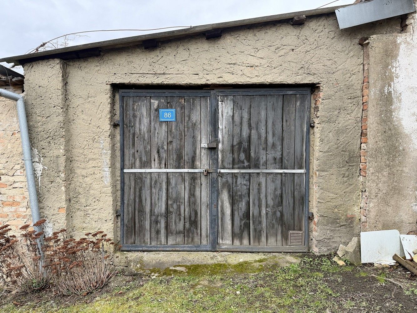 Garáže, Pivovar, Černčice, okres Louny, 31 m² - 1