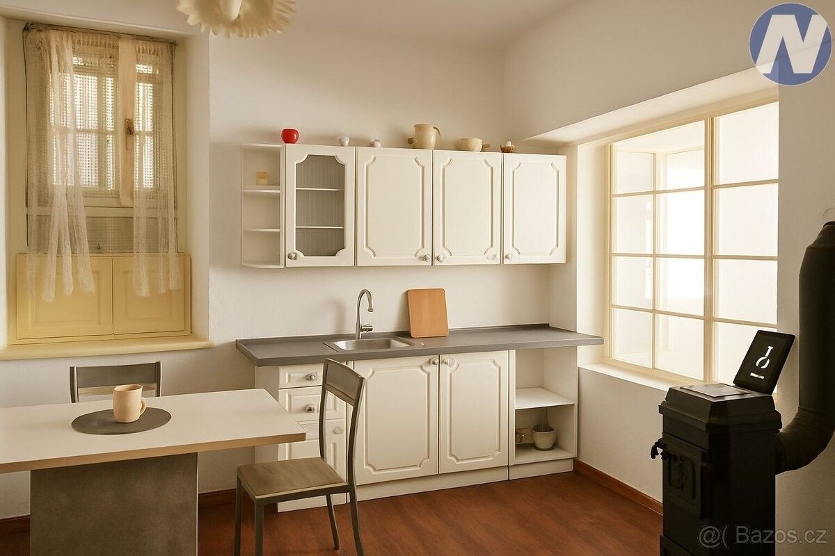 Byty, Husinec, 384 21