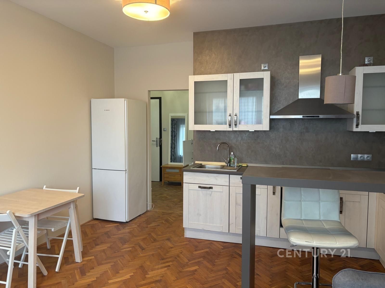 Byt 2+kk · 51 m² · Na Veselí 1342, Praha Nusle - 3