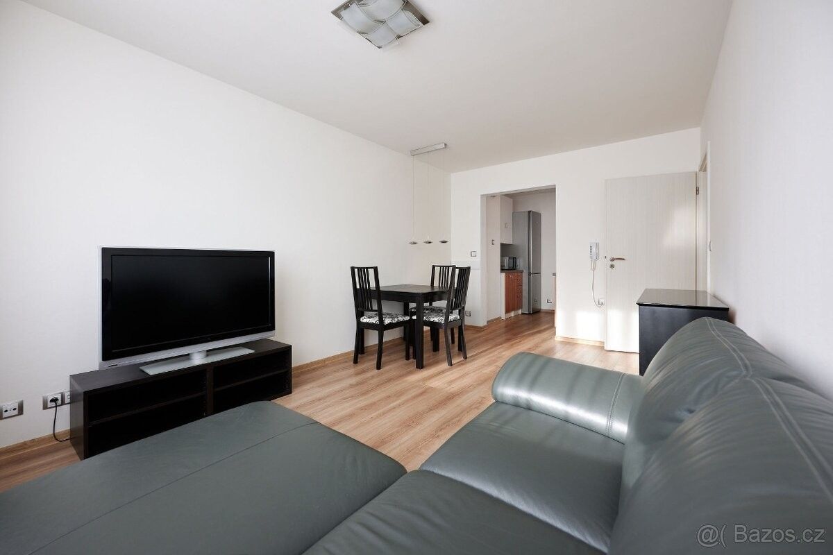 Pronájem byt - Praha, 142 00