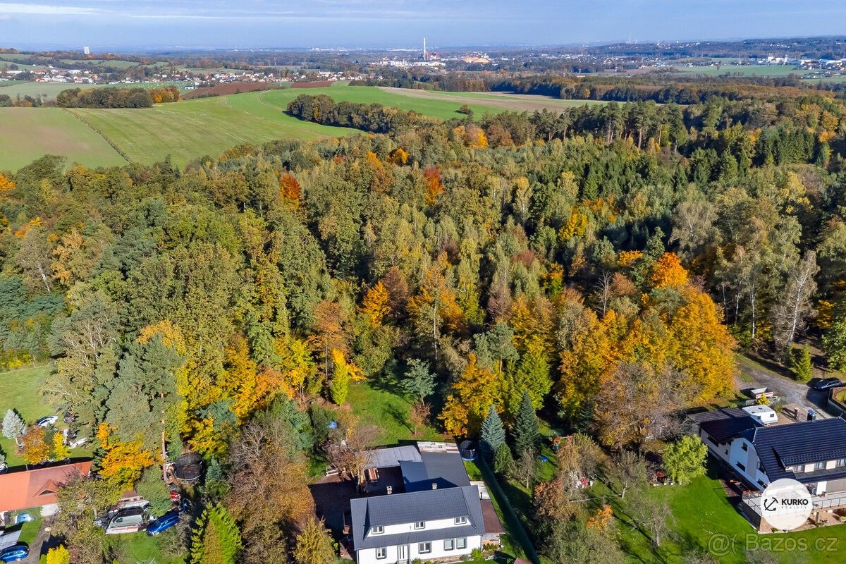 Prodej pozemek pro bydlení - Staříč, 739 43