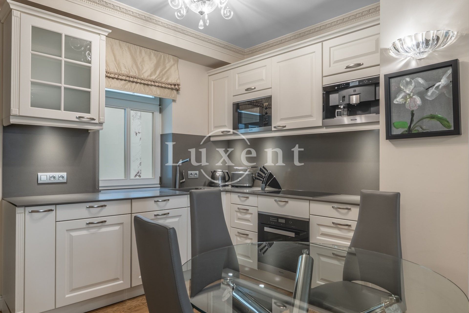 Byt 3+kk · 105 m² · Vřídelní 83, Karlovy Vary - 4