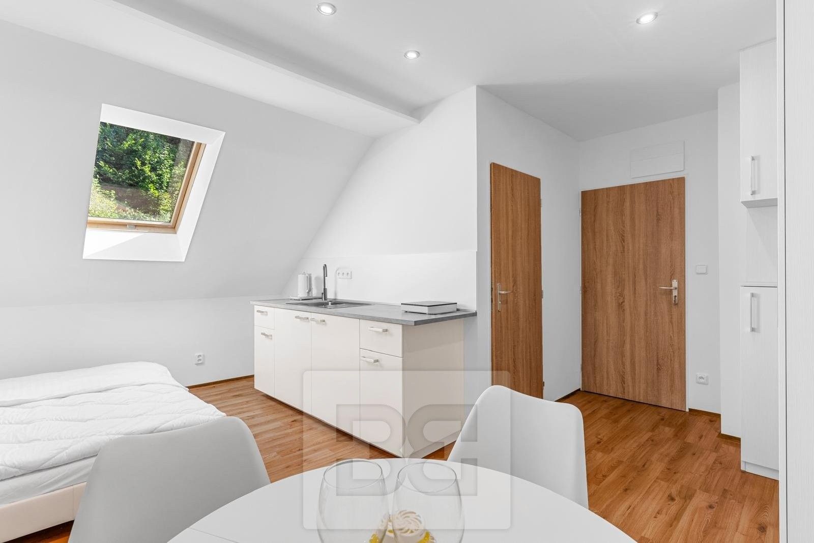 2+kk, Velké Hamry, 40 m² - 2
