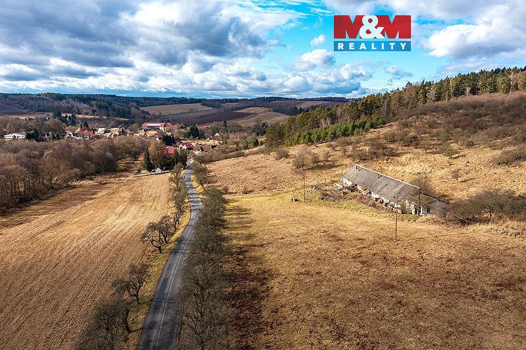 Louka, 10 841 m²