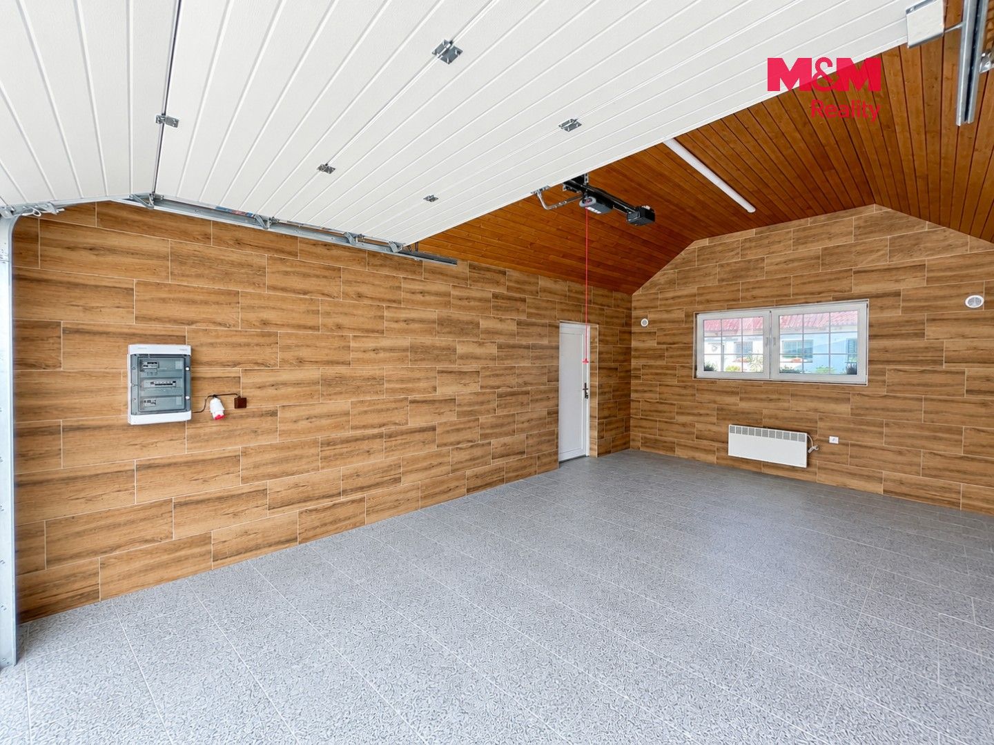 Garáže, Svinary, Hradec Králové, 28 m² - 2