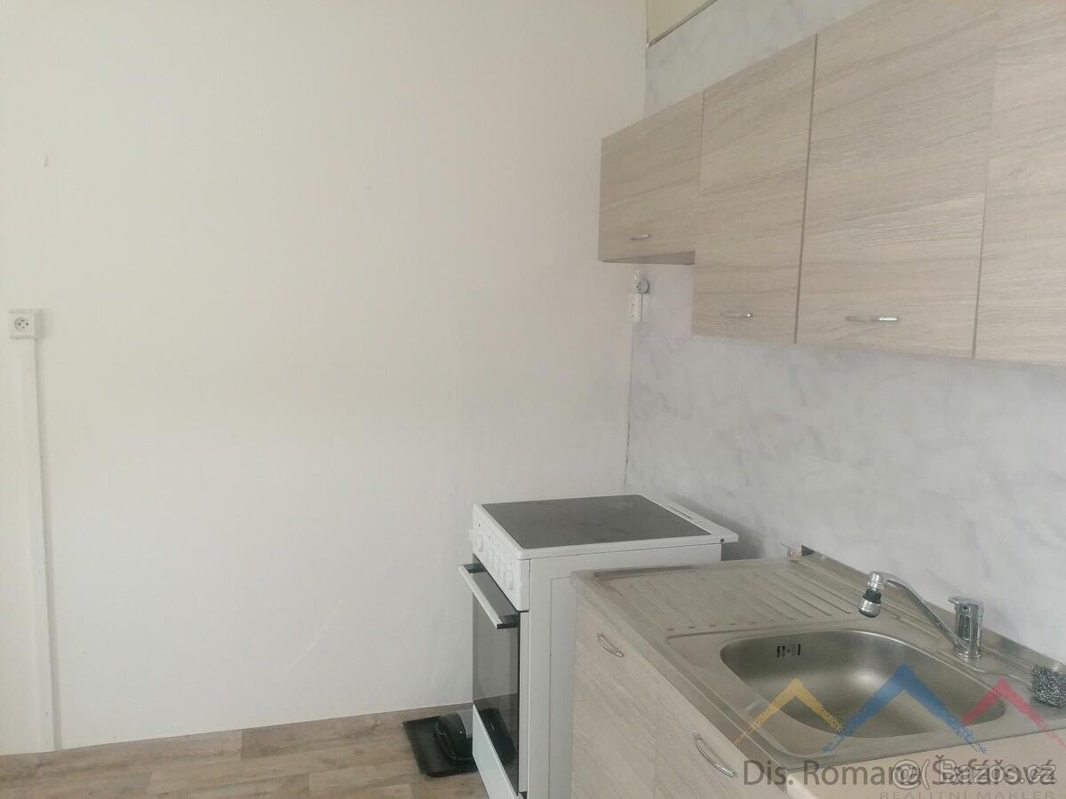 Pronájem byt - Břidličná, 793 51