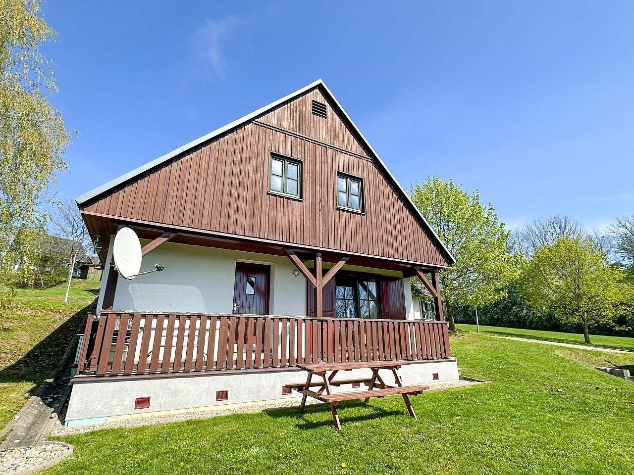 Chaty, Černý Důl - Čistá v Krkonoších, Královéhradecký kraj - 1