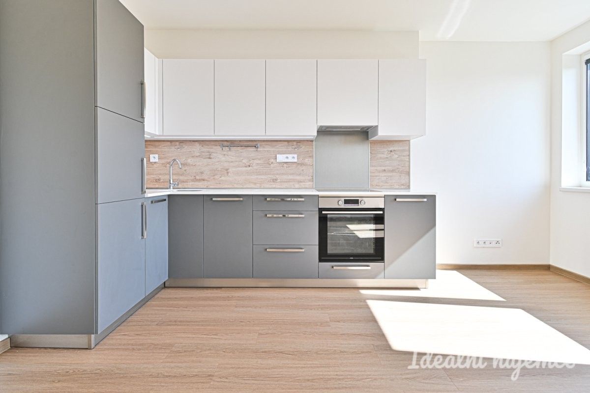 1+kk, Slatinská, Brno, 32 m²