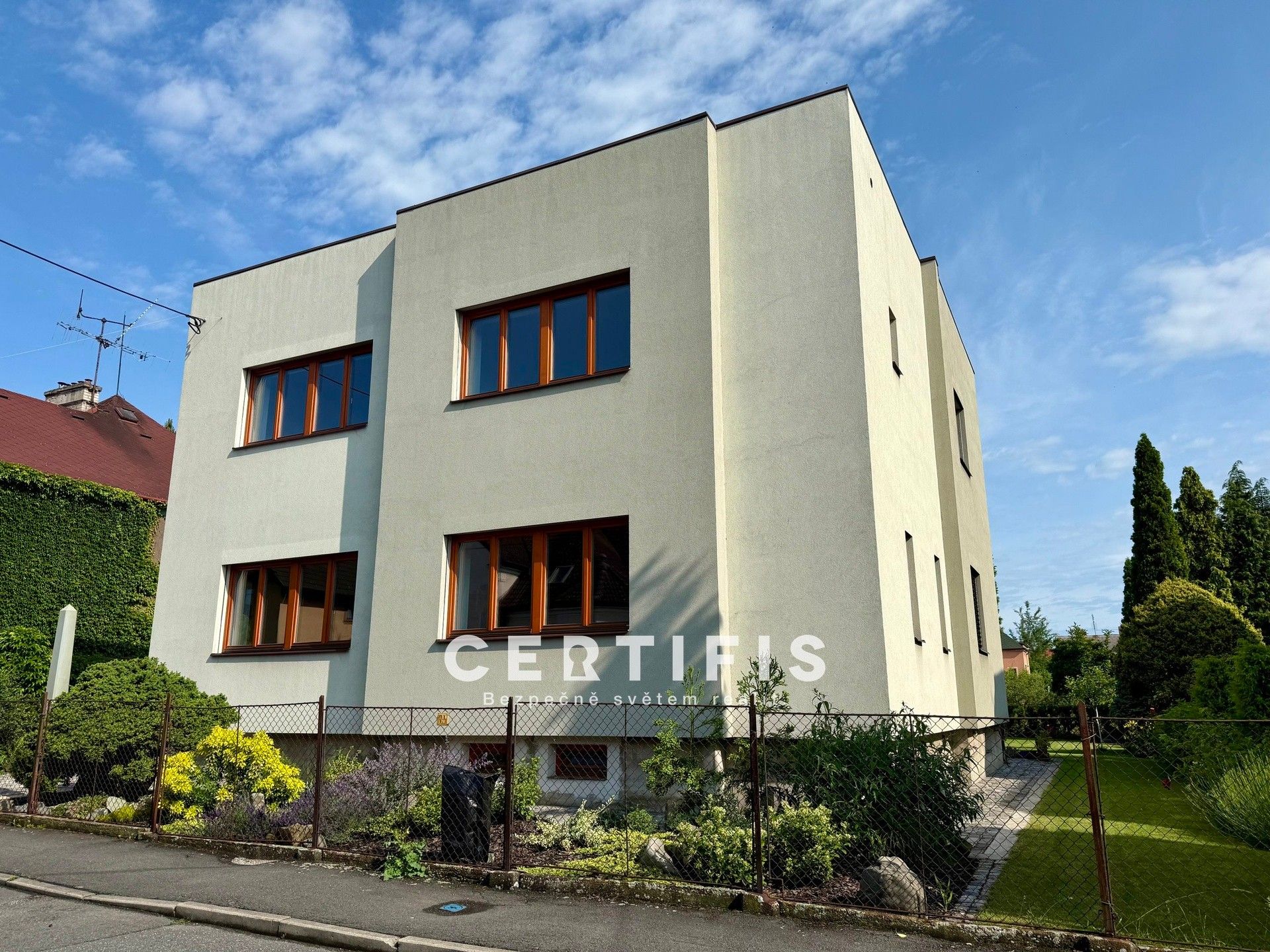 Pronájem komerční - Rozvojová, Český Těšín, 268 m² - 2