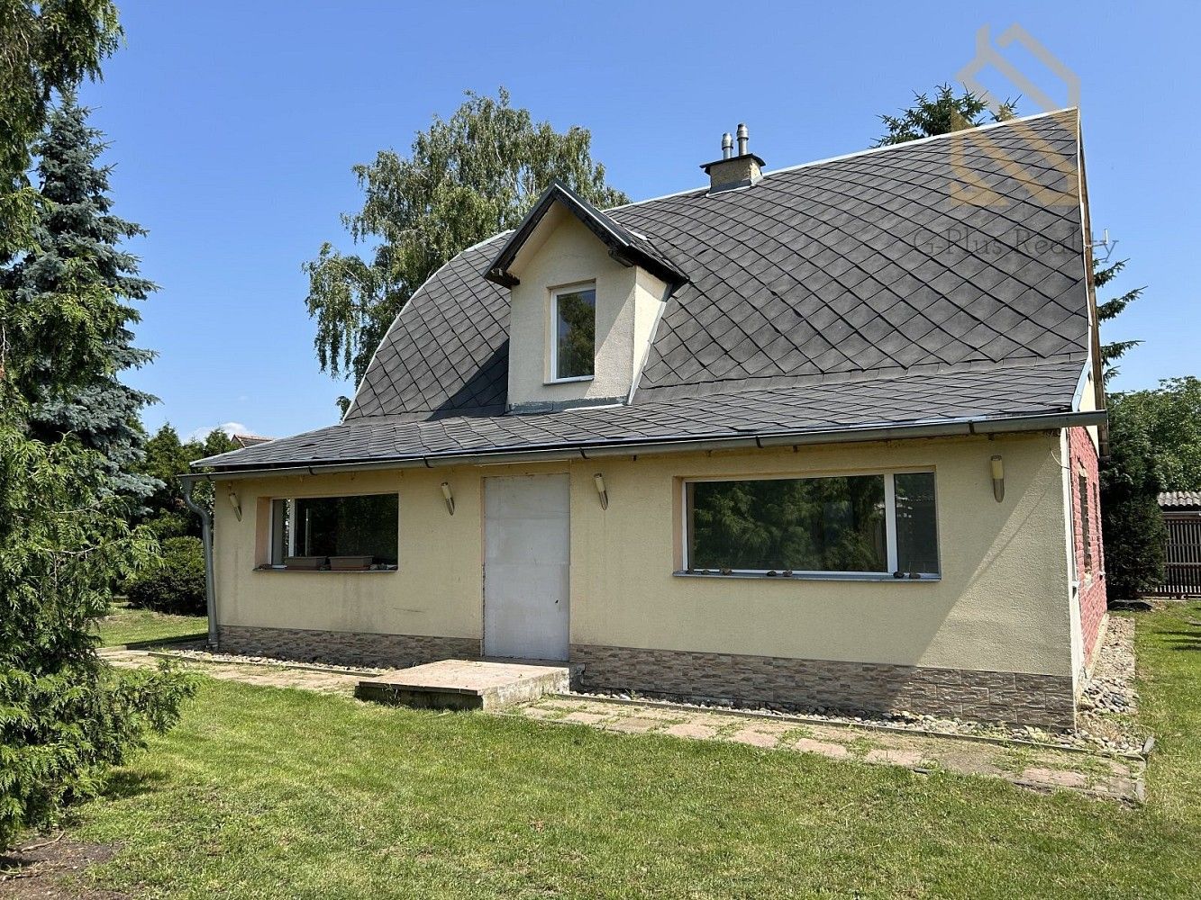 Rodinný dům, 196 m²