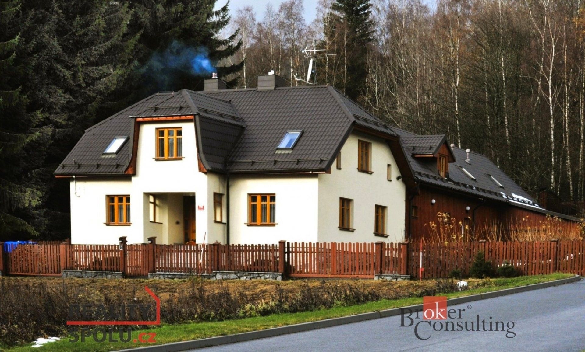 Ubytovací zařízení, Srní, 439 m²