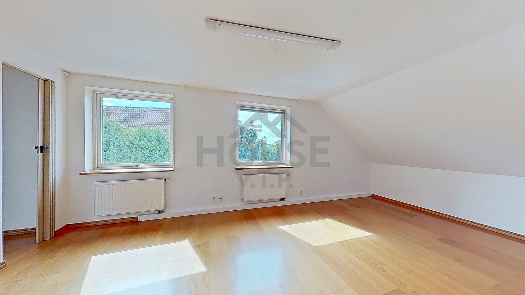 Prodej rodinný dům - Podhořská, Praha 8 - Dolní Chabry, 113 m² - 5