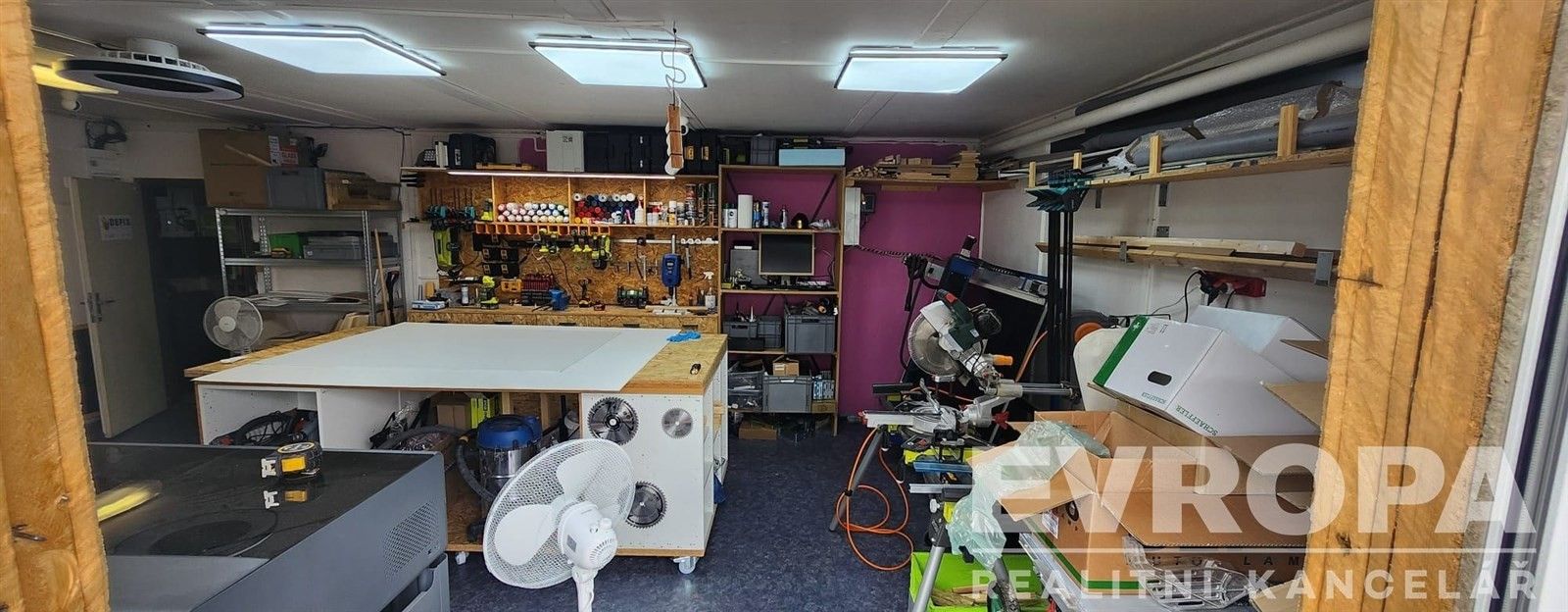 Výrobní prostory · 73 m² · U chaloupek 14, Praha Ďáblice - 3