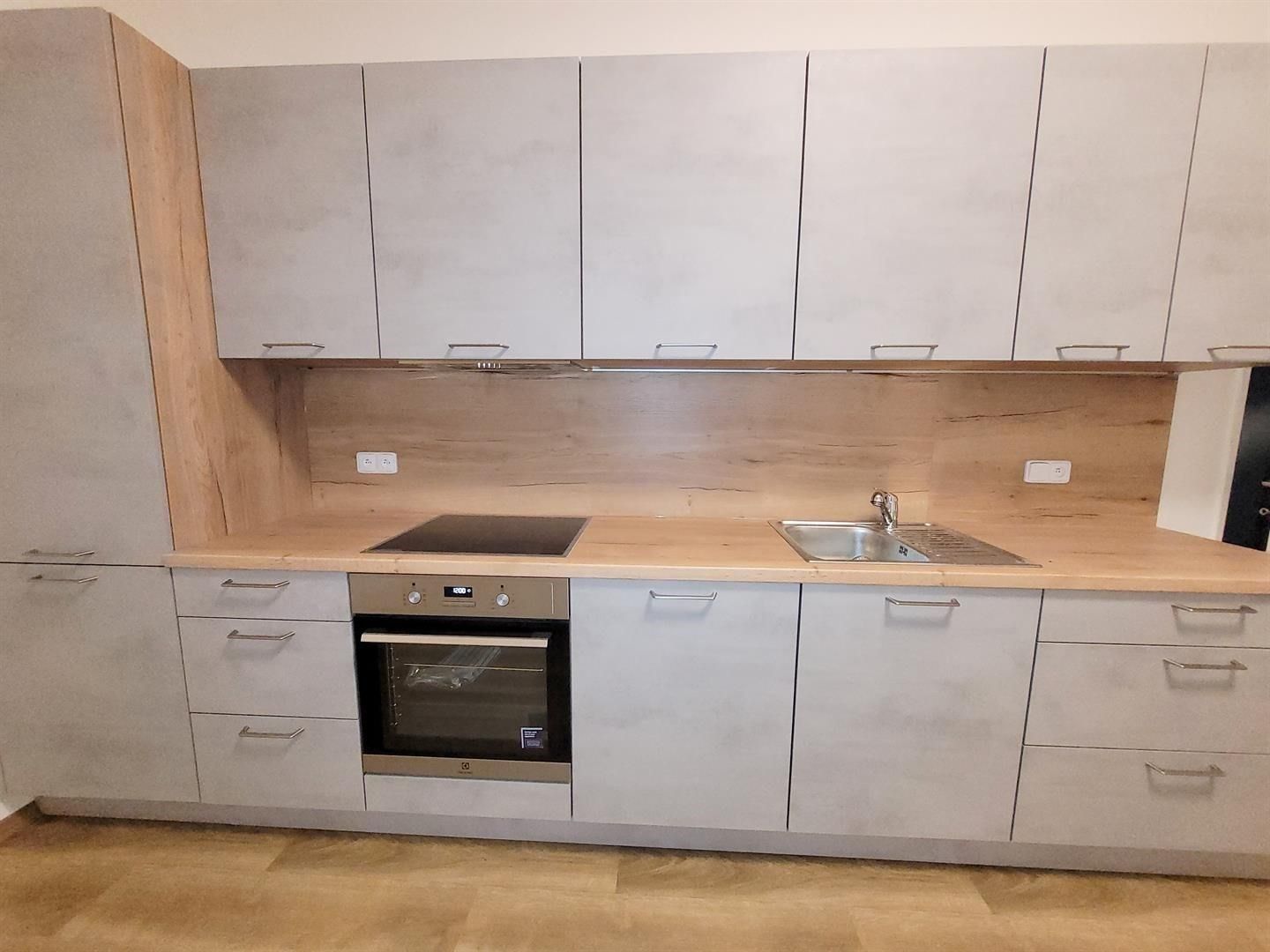 3+1, Roháčova, Praha, 105 m²