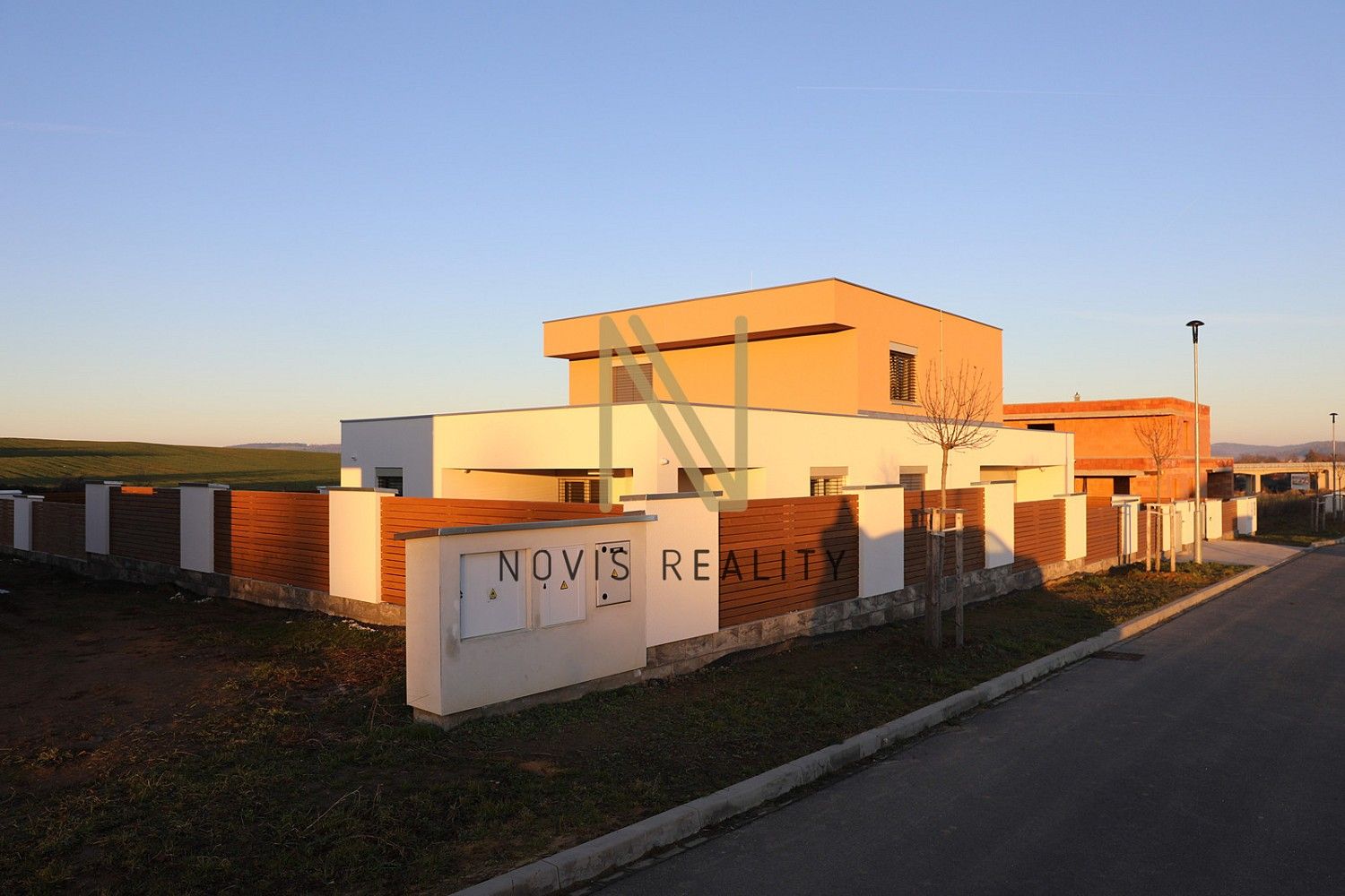 Rodinné domy, Klatovy, 233 m² - 1