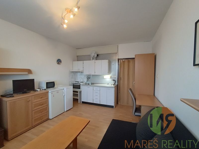 1+kk, Pražská tř., České Budějovice, 18 m²