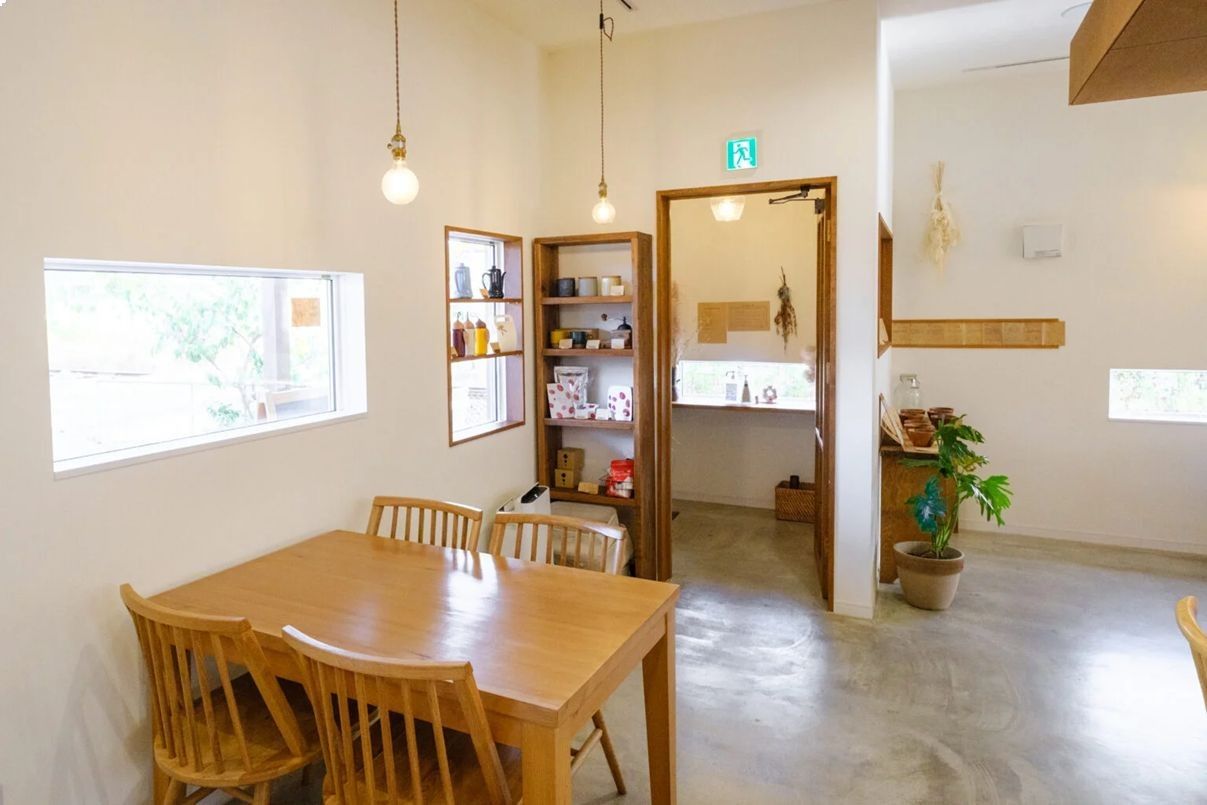 Restaurace, Bělohorská, Praha, 75 m² - 2