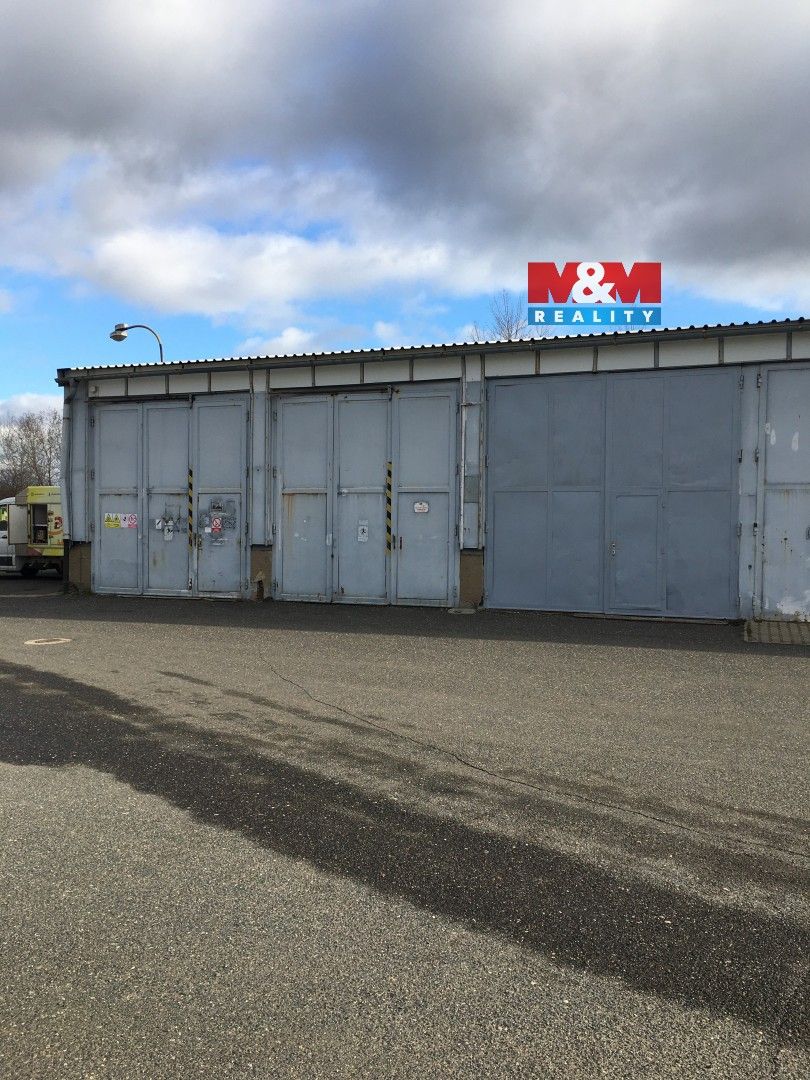 Sklady, Postoloprtská, Louny, 196 m²