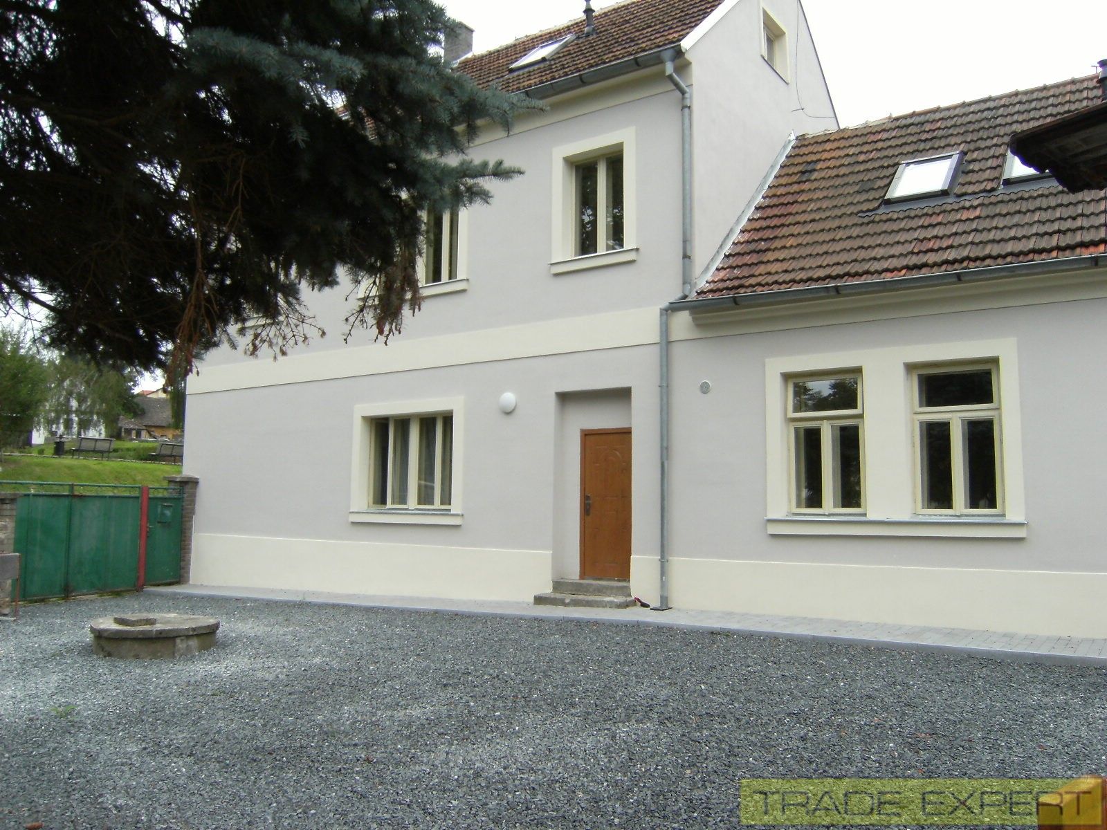 2+1, Honické náměstí, Stochov, 55 m²