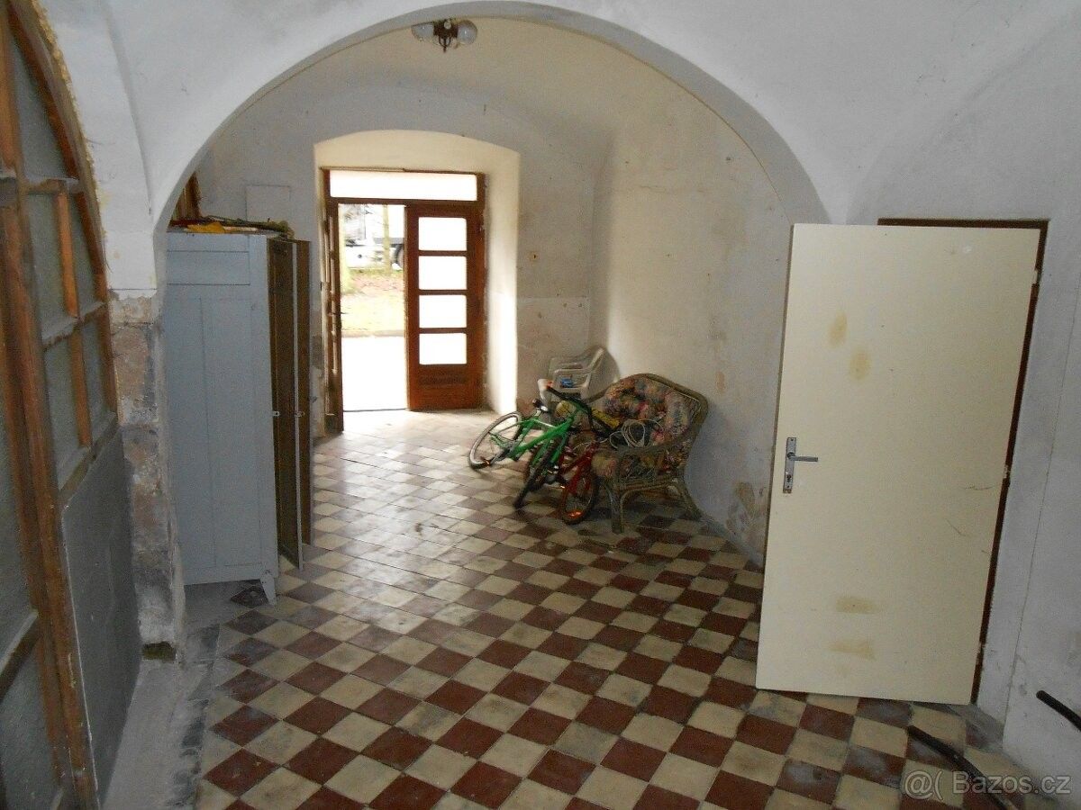 Rodinný dům · Úlibice, 507 07 - 4