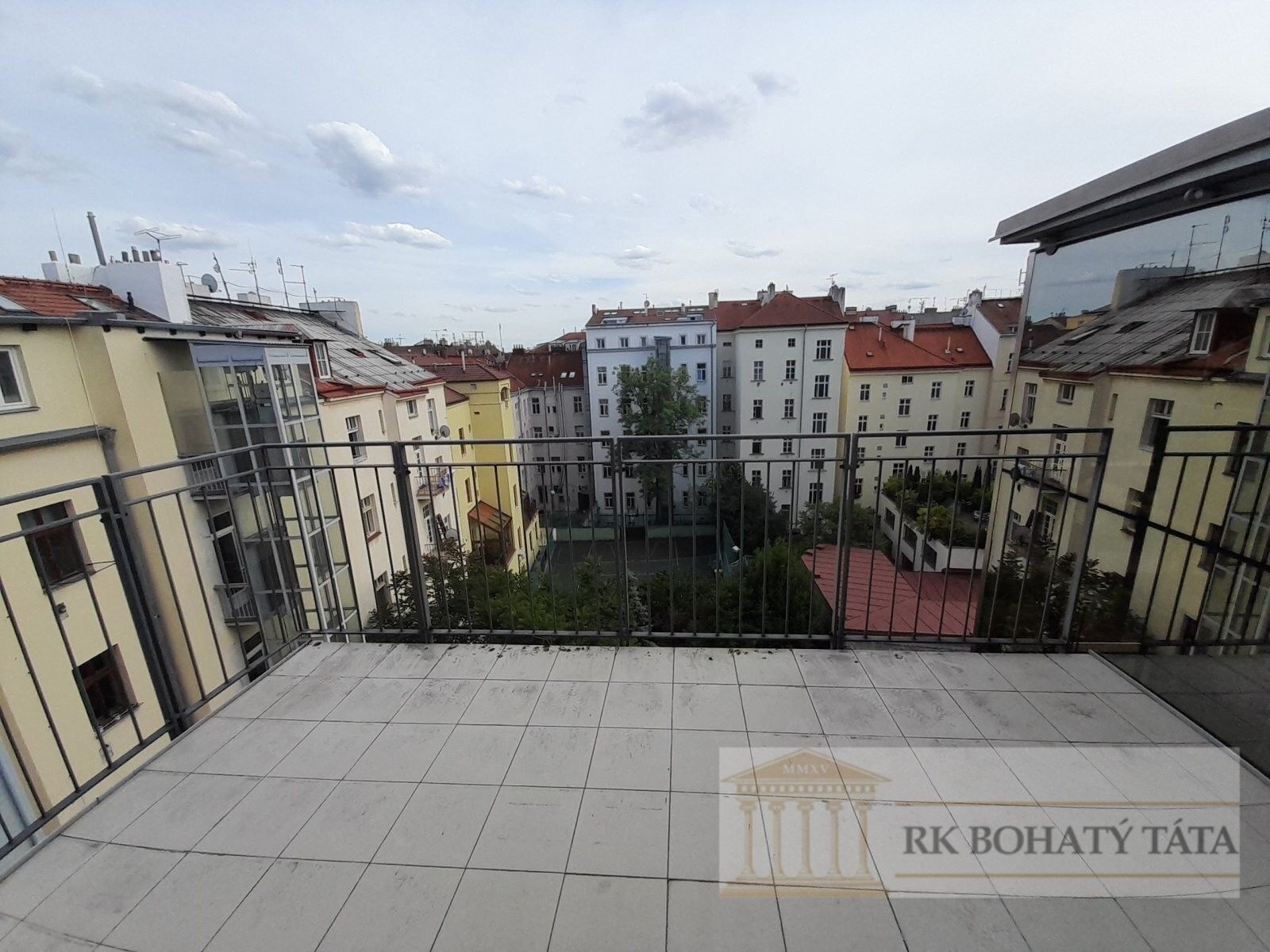 Pronájem byt 4+kk - Tyršova, Praha, 108 m²