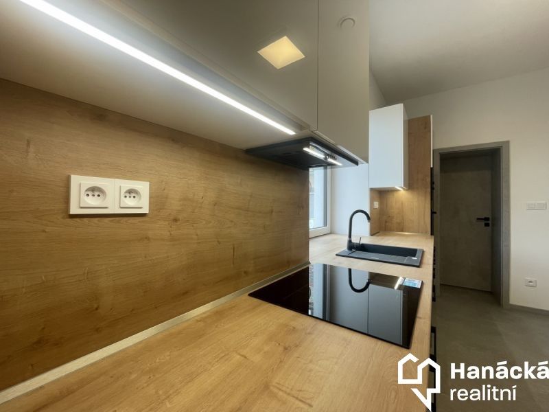 Byt 1+kk · 29 m² · Dr. Stojana  , Hulín - 4