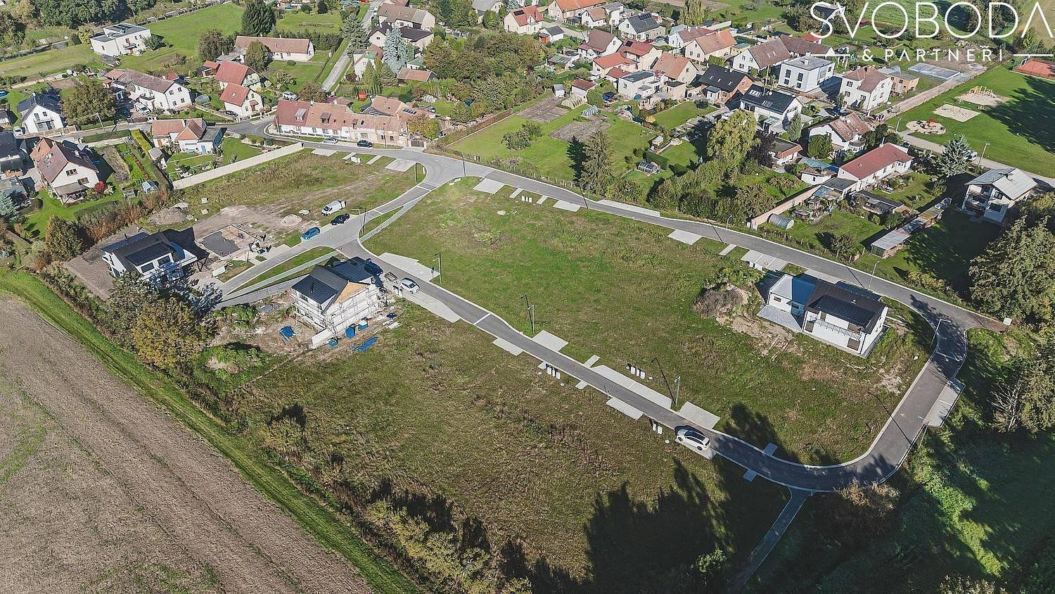 Pozemky pro bydlení, Lochenice, okres Hradec Králové, Královéhradecký kraj - 2