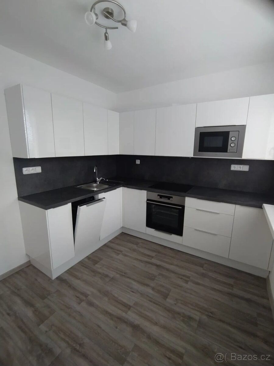 Prodej byt - Benešov, 256 01