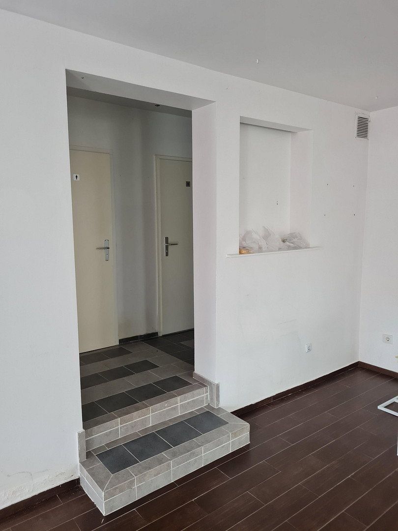 Pronájem obchodní prostory - , Bádensko-Württembersko, 70 m² - 5