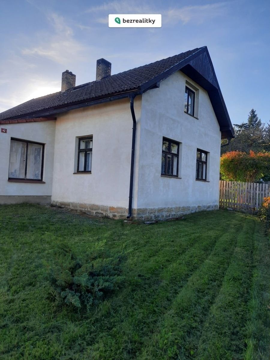 Rodinné domy, Nosálov, 140 m² - 1