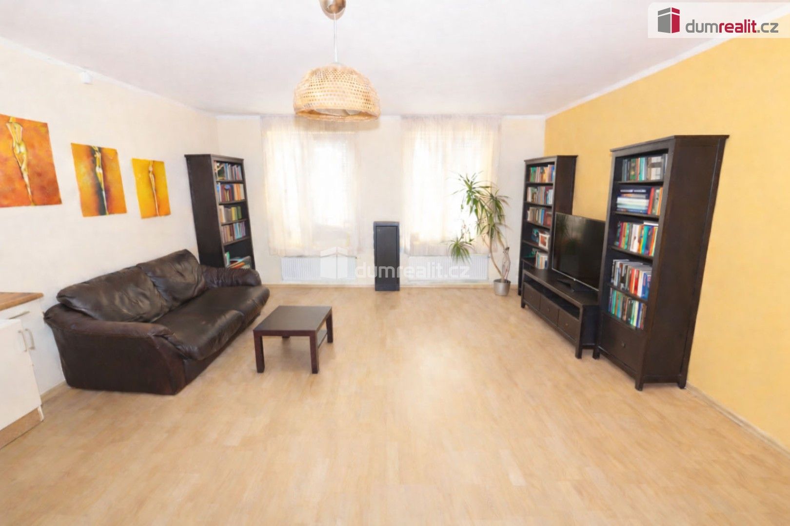 3+kk, Pelzova, Praha, 82 m²