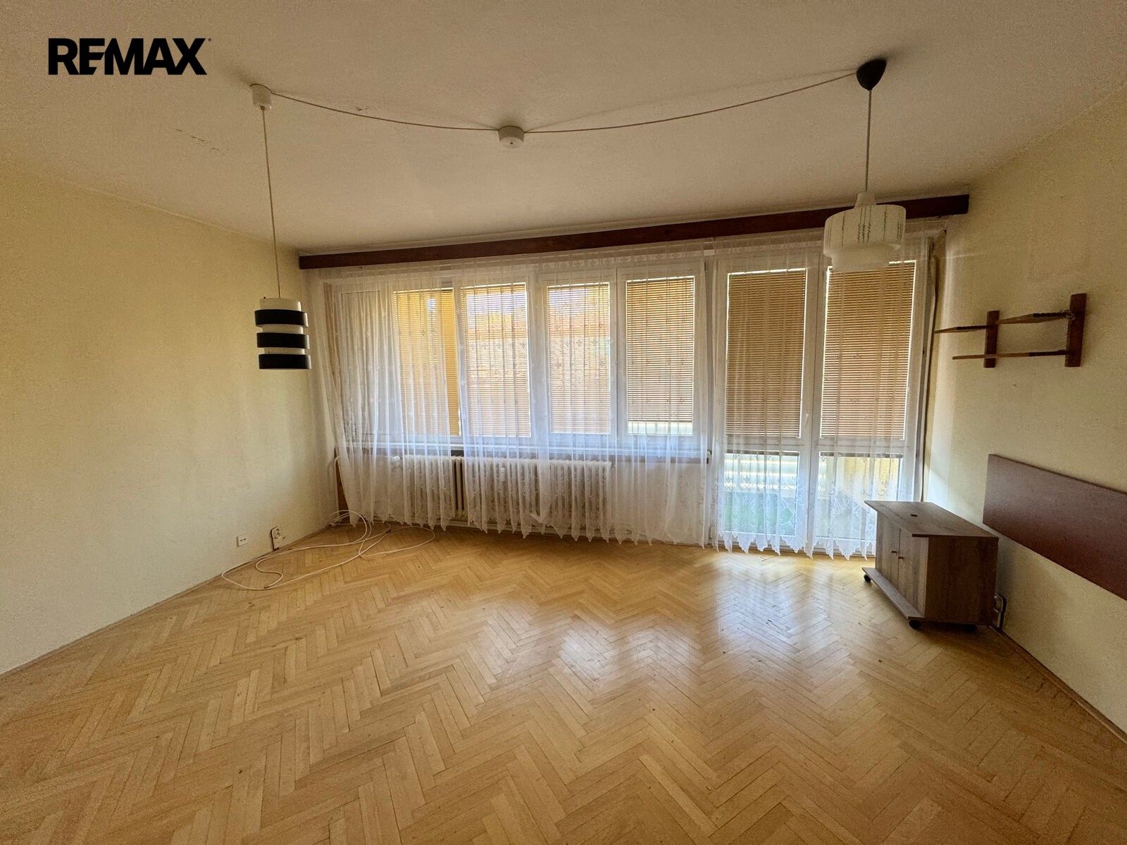 Prodej byt 3+1 - Dubková 1542, Rožnov pod Radhoštěm, 74 m² - 1