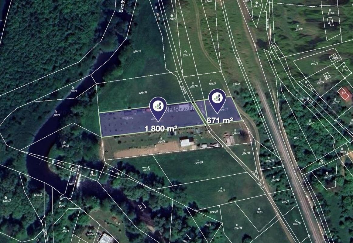 Zahrady, Doubravník, 2 471 m²