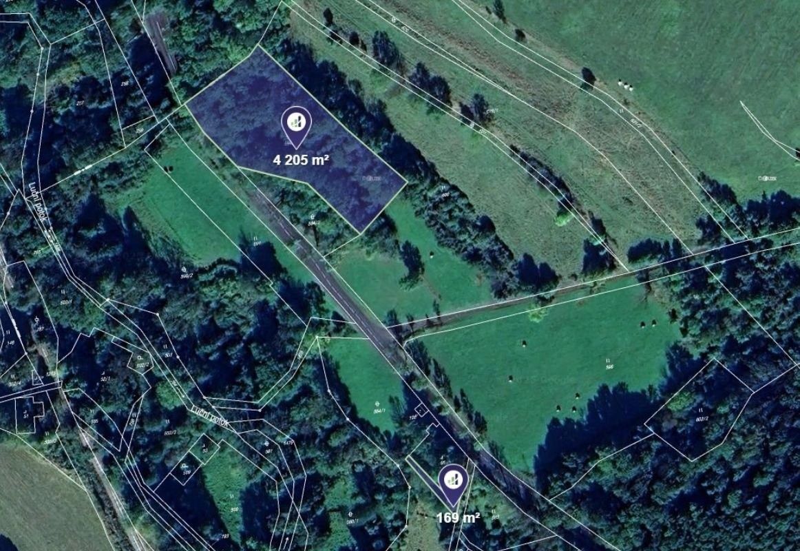 Pozemek, 4 374 m²